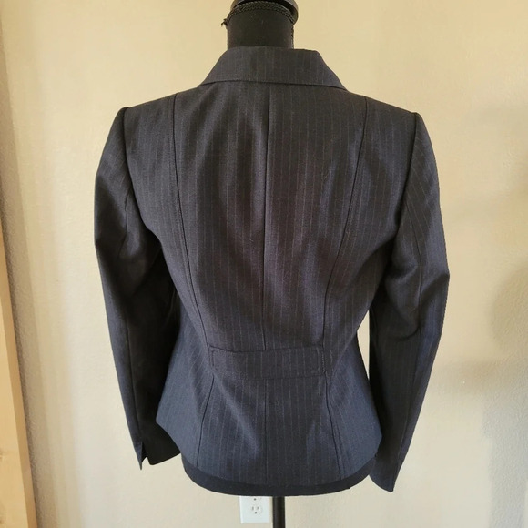 CALVIN KLEIN Black Blazer Pin Stripes SIZE 4 - Picture 2 of 7